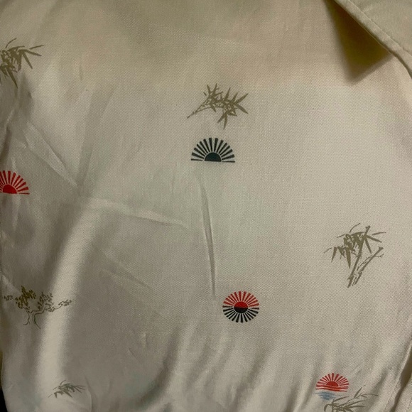 Tillys RSQ Button Up NWT - Picture 2 of 5